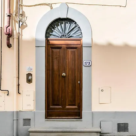 Cibe Florence Apartment-2
